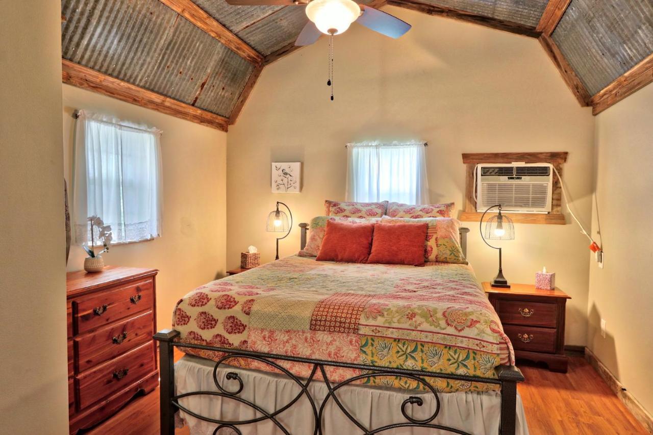 Sunflower Ridge Bungalow Wimberley Exterior photo